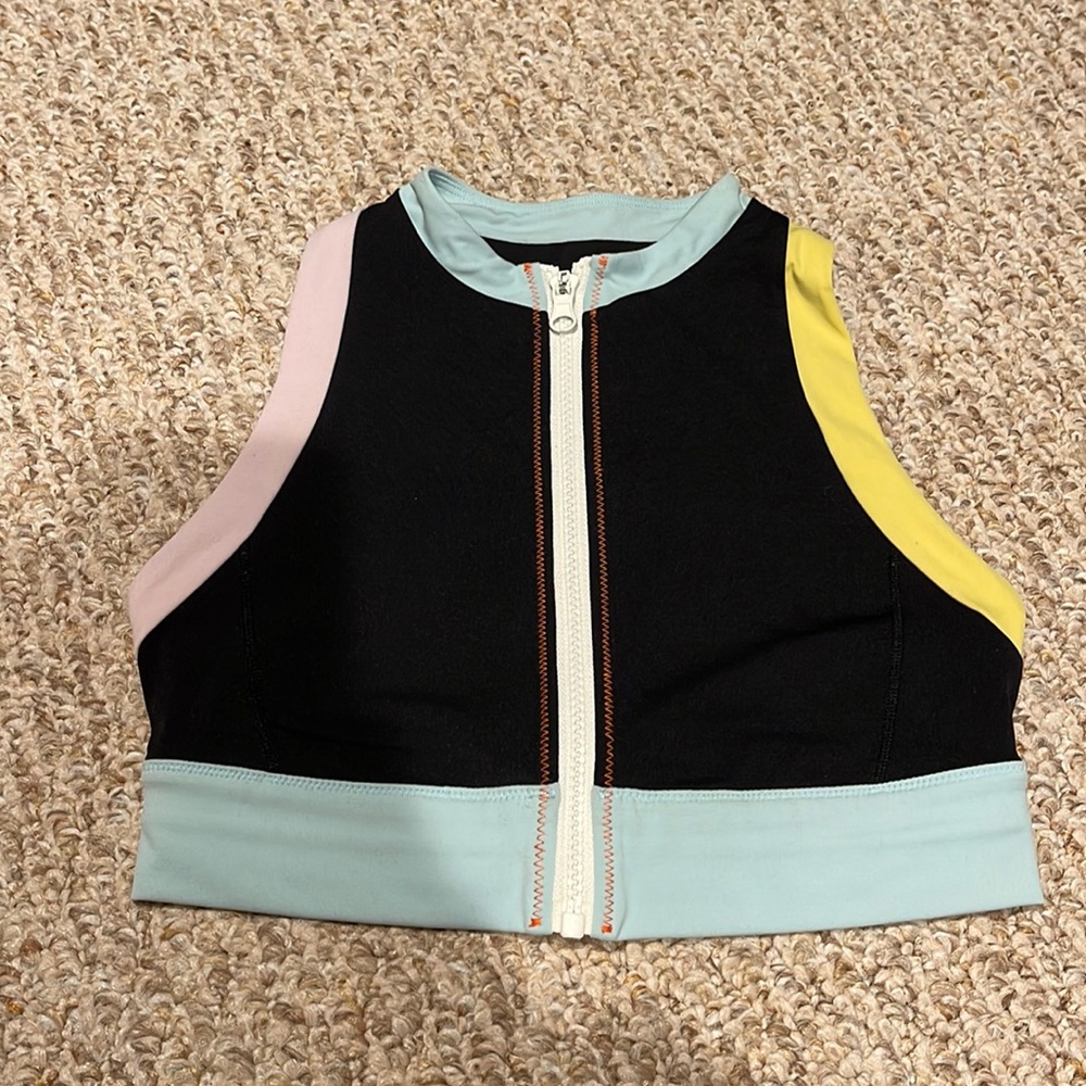 Zip up sports bra